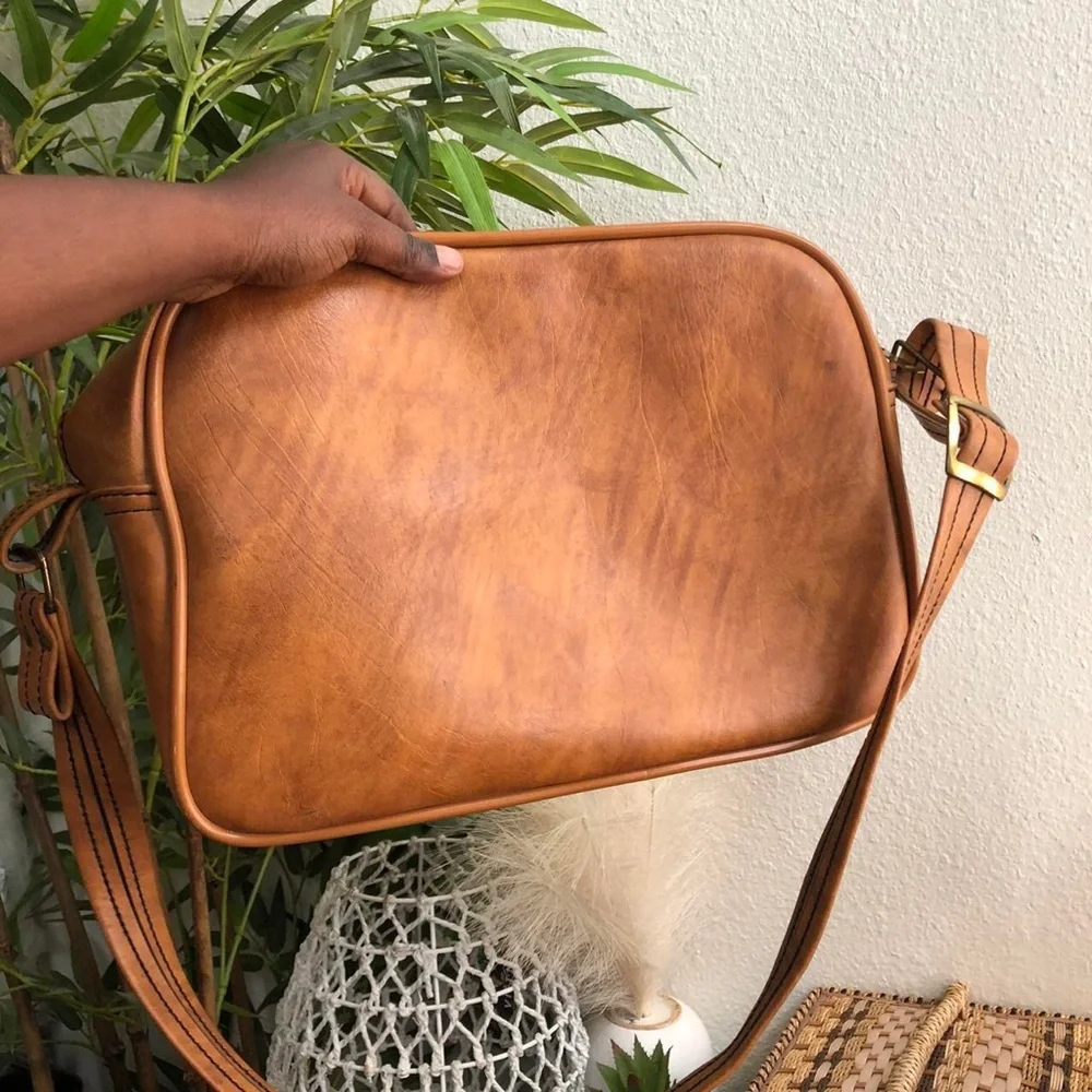 Vintage Brown leather shoulder laptop crossbody messenger weekender duffle bag